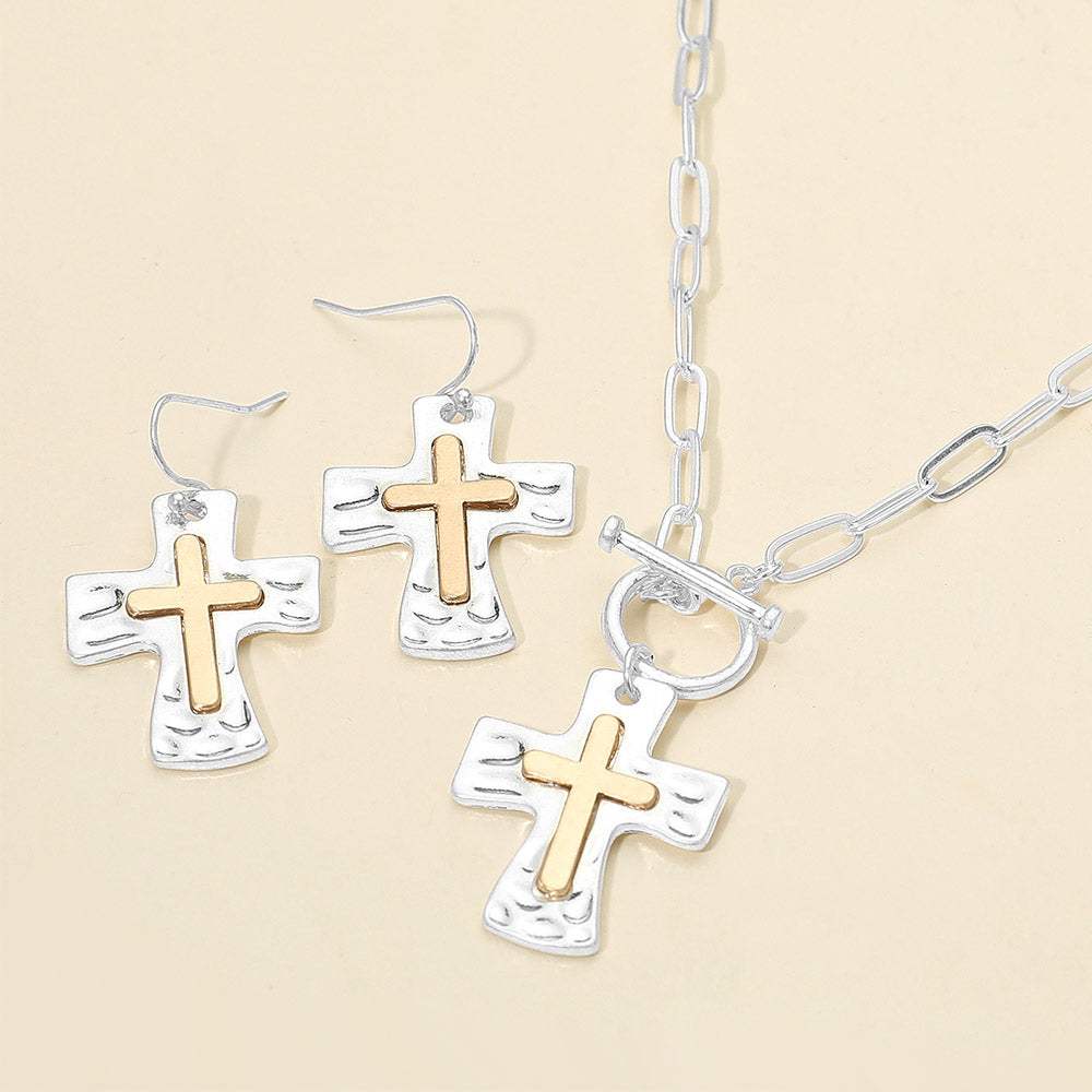 Brushed Hammered Metal Cross Pendant Paperclip Chain Toggle Necklace - Madeline Love - Flyclothing LLC