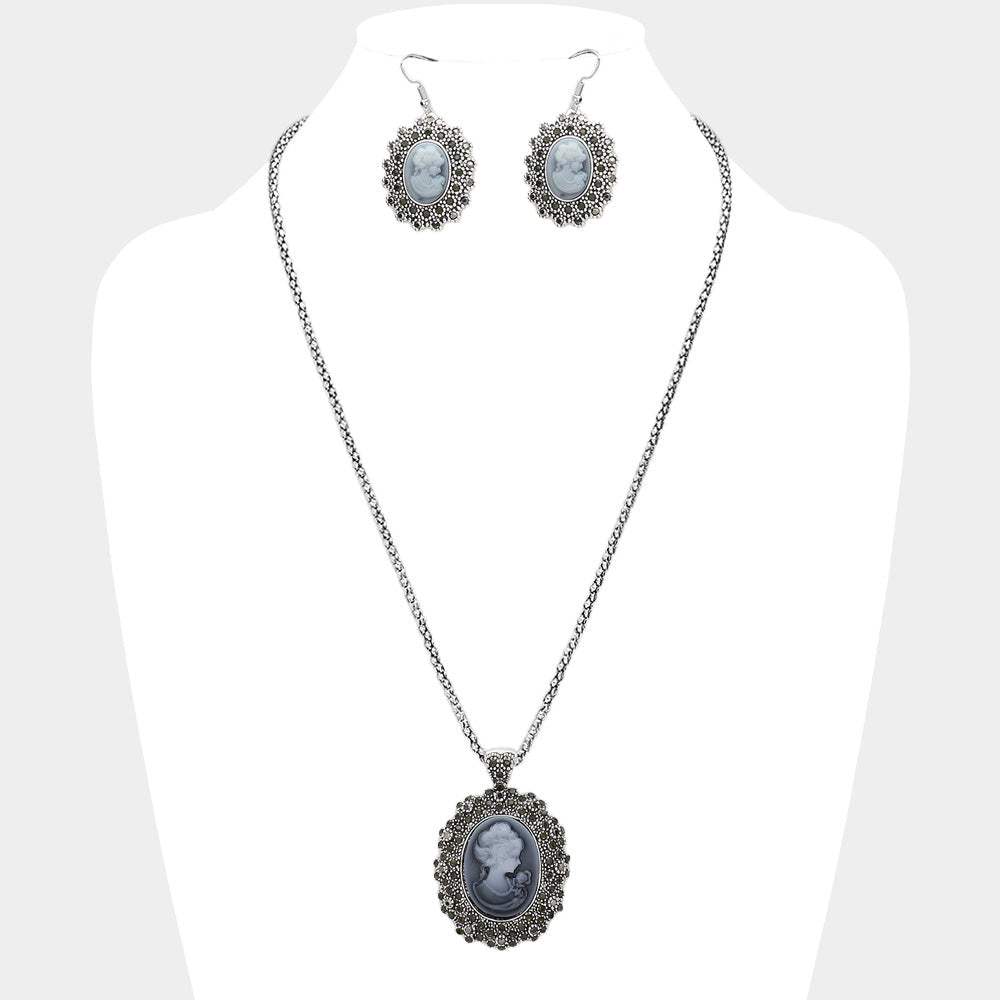 Rhinestone Paved Cameo Pointed Pendant Necklace - Madeline Love - Flyclothing LLC