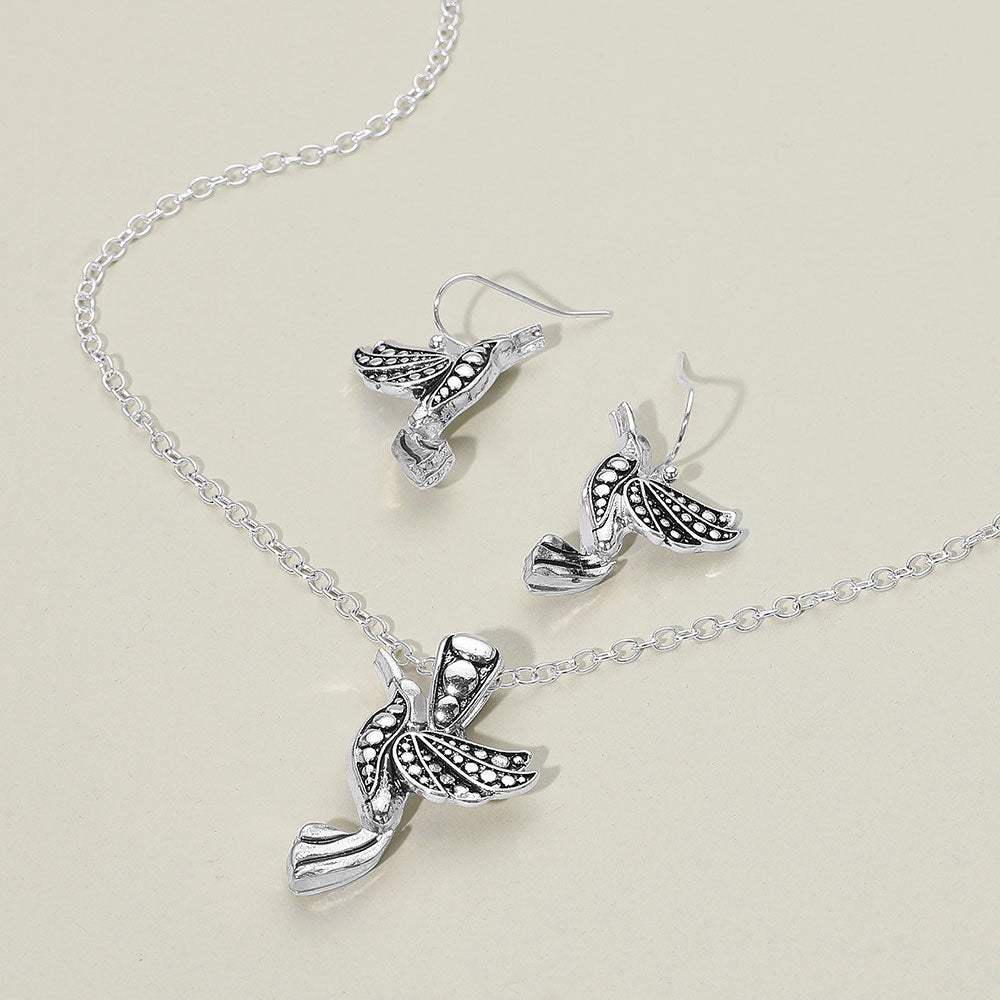 Antique Metal Bird Pendant Necklace - Madeline Love - Flyclothing LLC