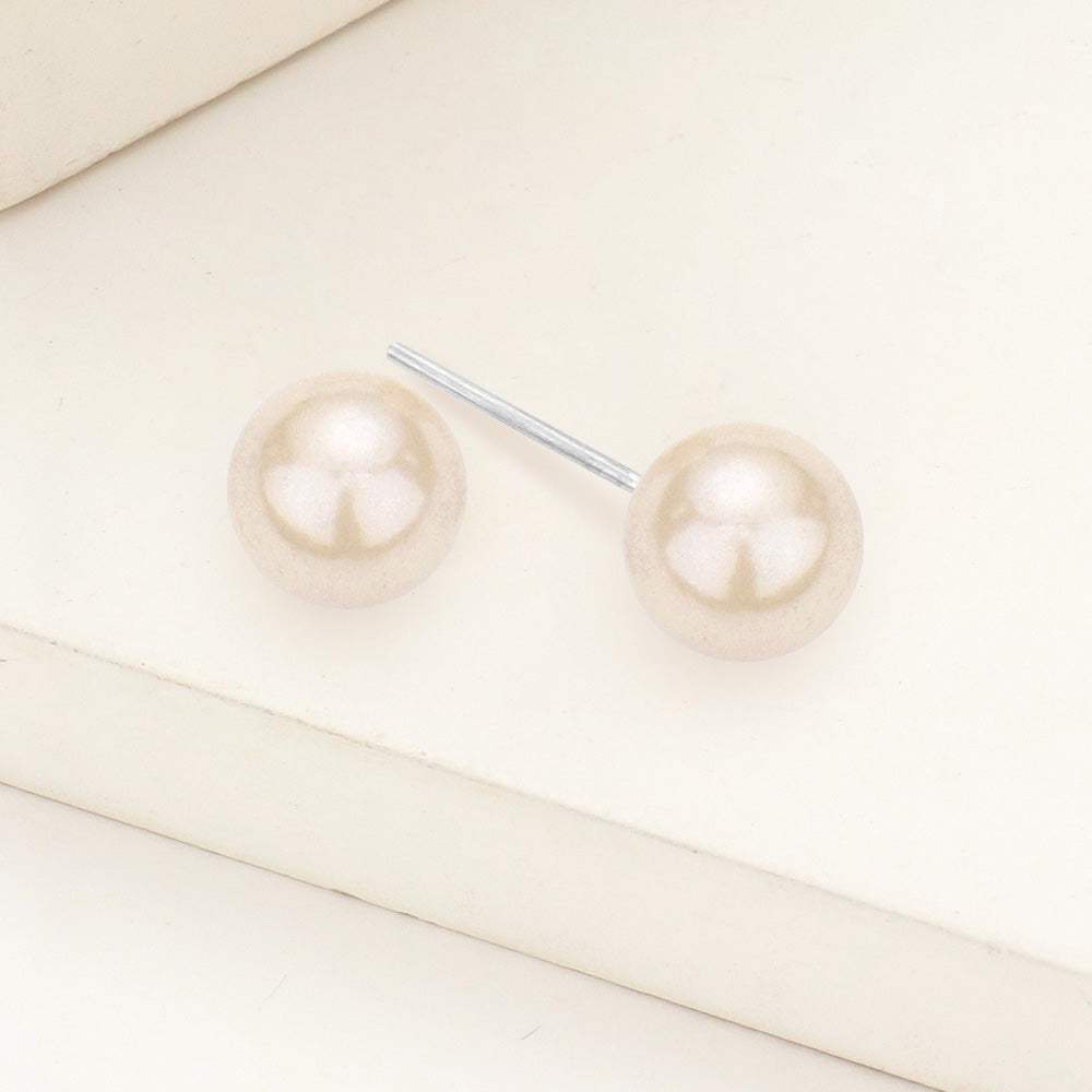 Pearl stud earrings - Madeline Love - Flyclothing LLC
