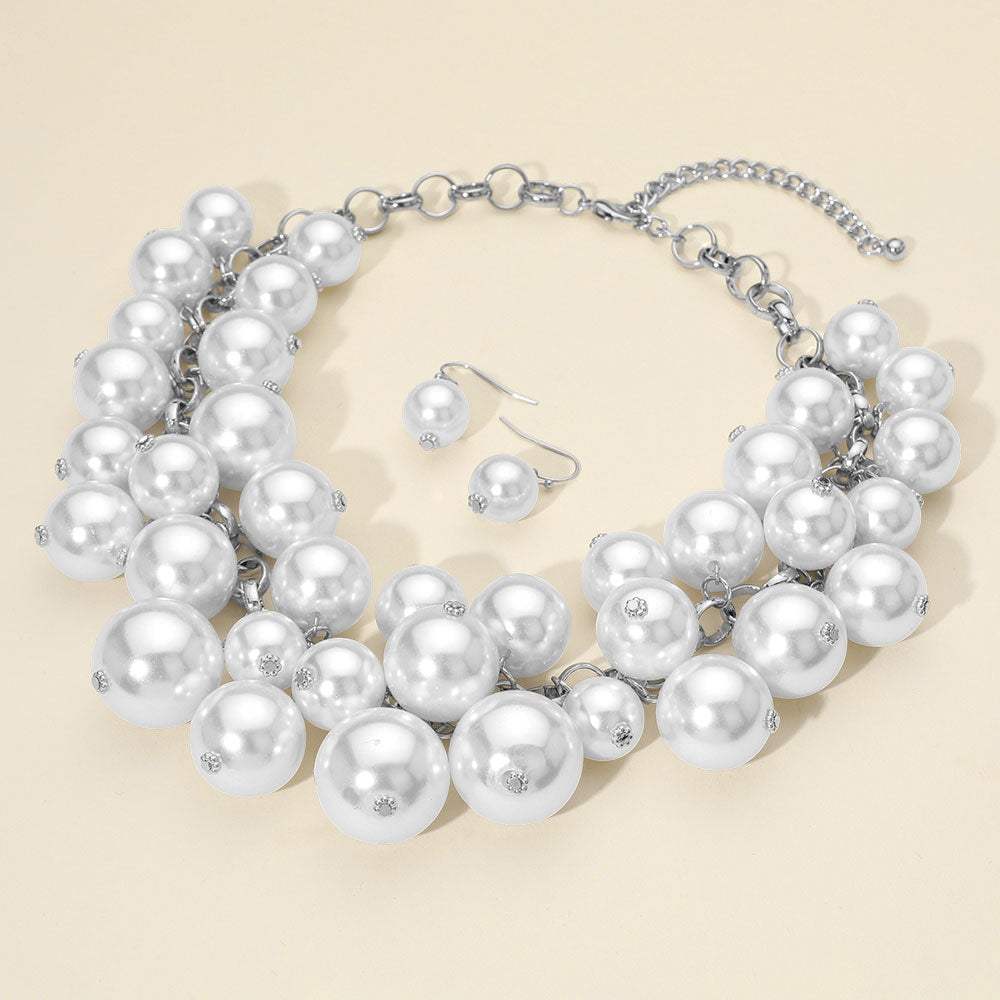 Chunky Pearl Collar Necklace - Madeline Love - Flyclothing LLC