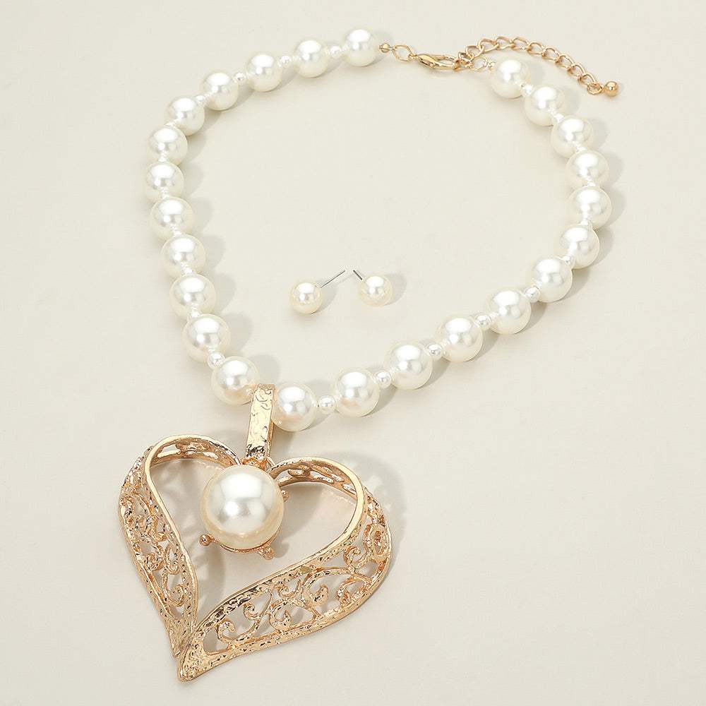 Bold Pearl Accent Heart Pendant Chunky Pearl Necklace - Madeline Love - Flyclothing LLC