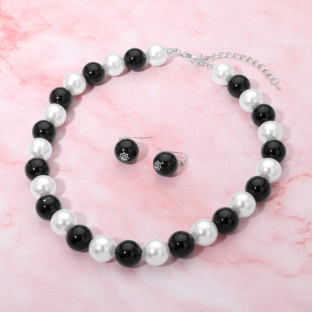 Classic Pearl Beaded Necklace - Madeline Love - Flyclothing LLC