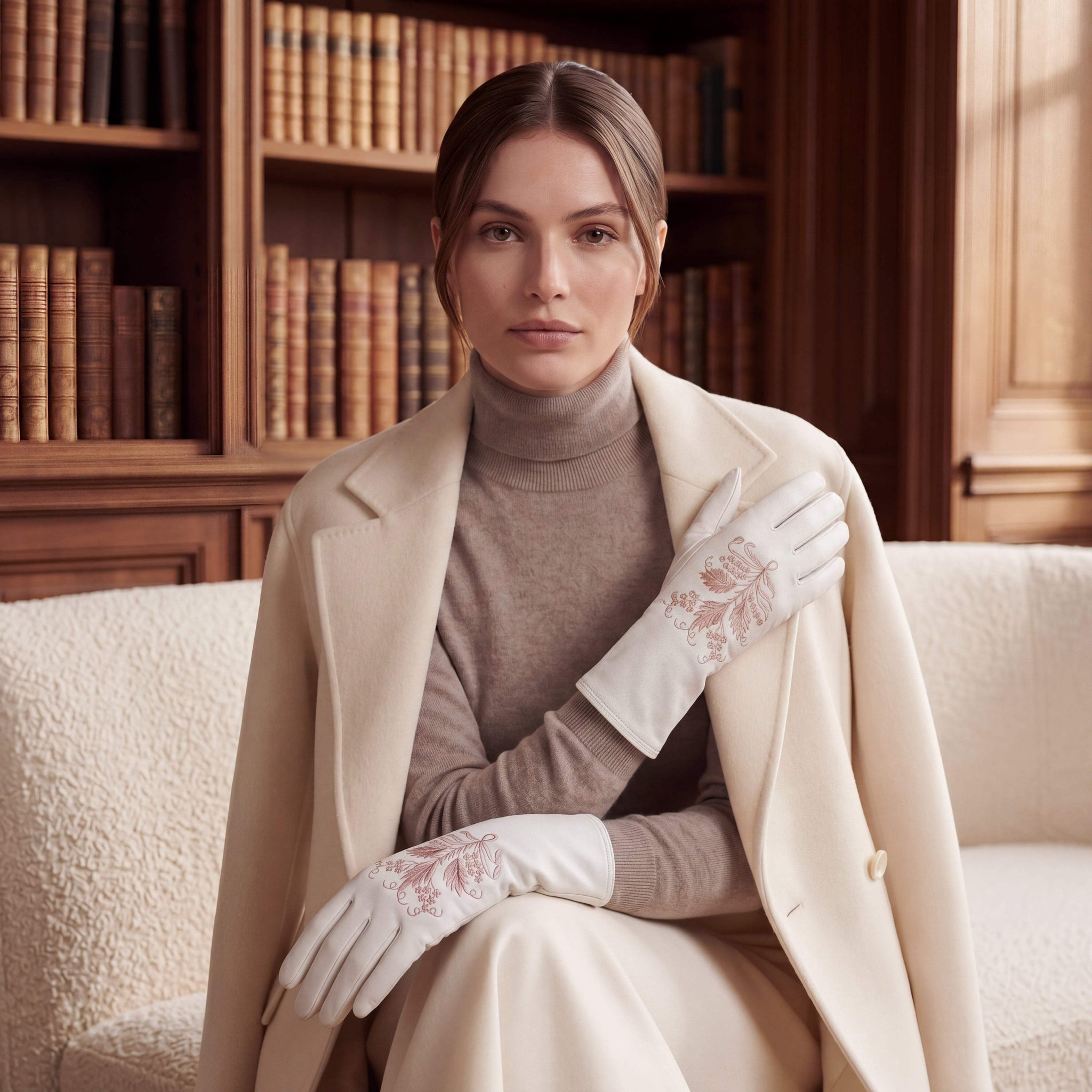 PZ01P (white) - Unlined embroidered Italian lambskin leather gloves - Leather Gloves Online - Flyclothing LLC