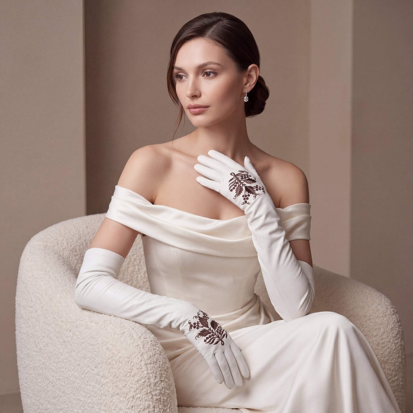 PZ01W14G (white) - Unlined Italian lambskin 16-button opera gloves with embroidery
