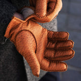 Antonio (brown) – Luxurious Italian peccary leather gloves with cashmere lining