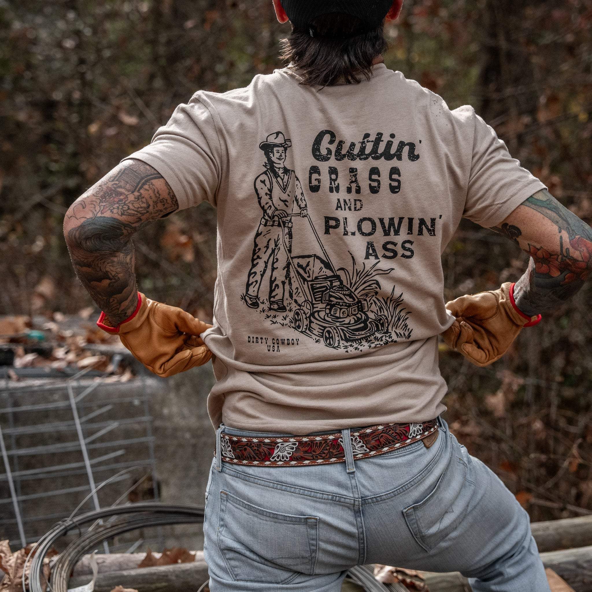 Cutting Grass & Plowin' Ass Men's T-Shirt - DIRTY COWBOY USA - Flyclothing LLC