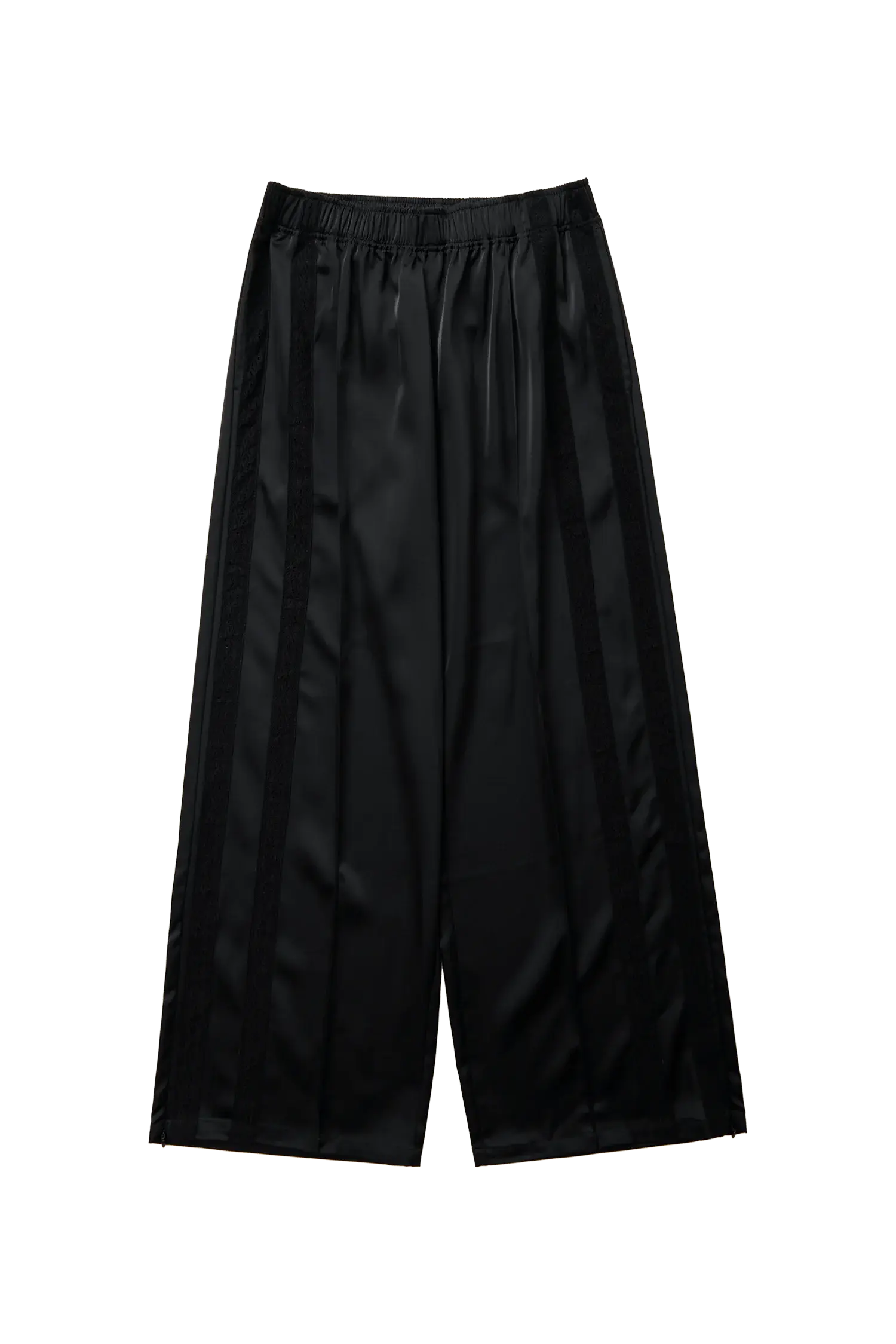 LEISEU TRACK PANTS IN BLACK