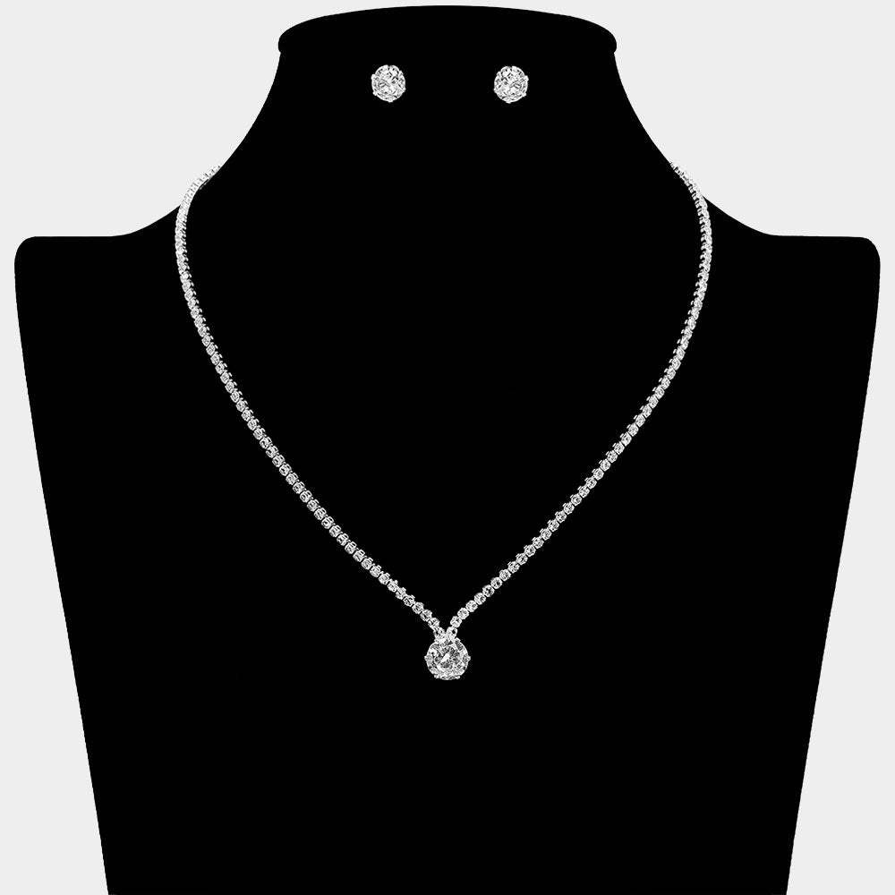 CZ Round Stone Cluster Point Rhinestone Paved Necklace - Madeline Love - Flyclothing LLC