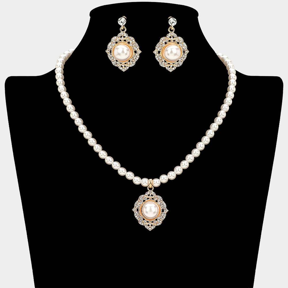 Vintage Pearl Pendant Necklace - Madeline Love - Flyclothing LLC