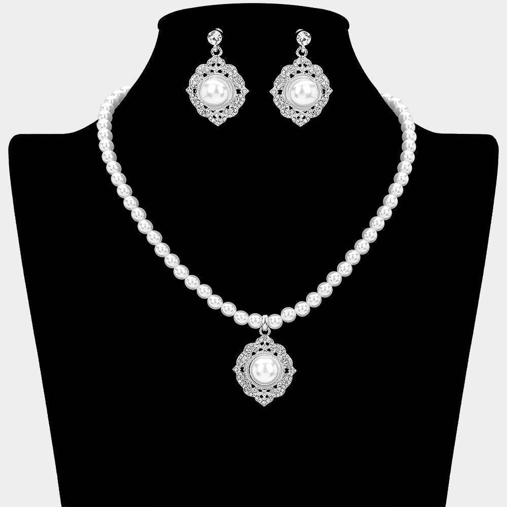 Vintage Pearl Pendant Necklace - Madeline Love - Flyclothing LLC