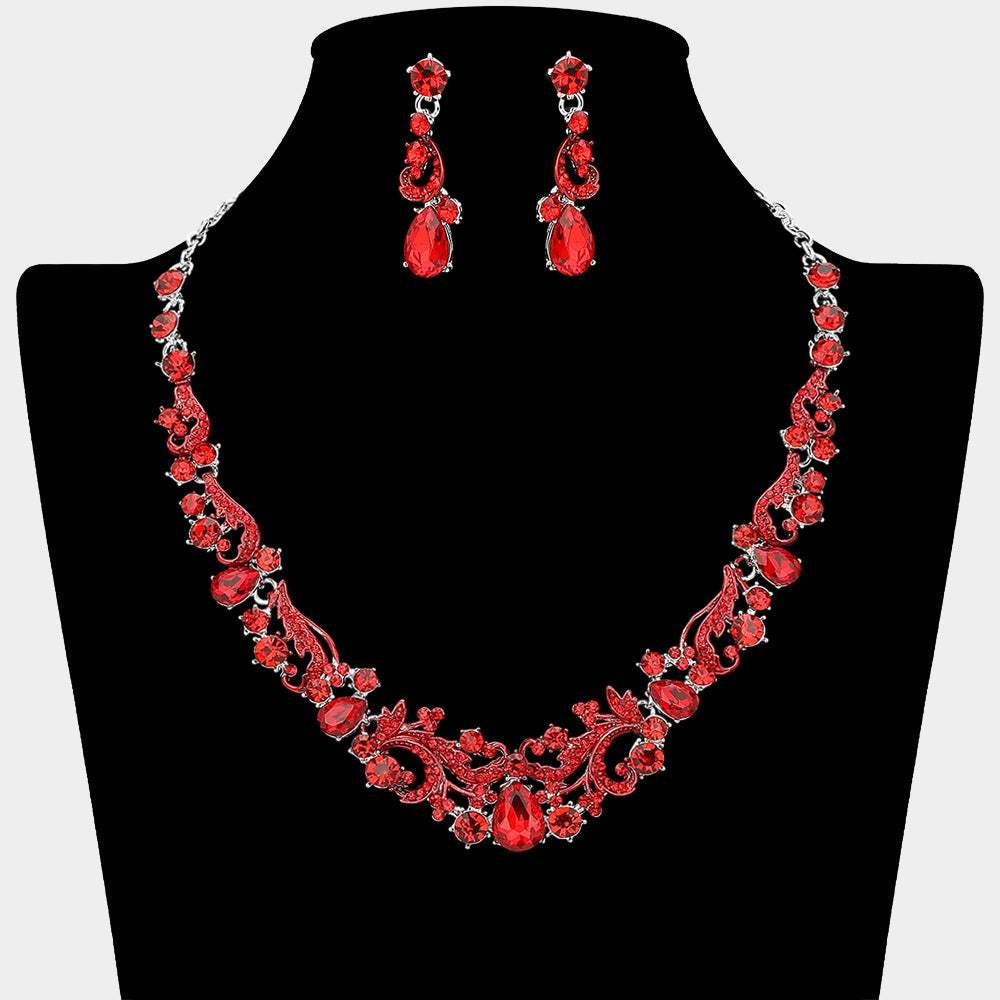 Elegant Teardrop Stone Cluster Accent Rhinestone Embellished Necklace - Madeline Love - Flyclothing LLC