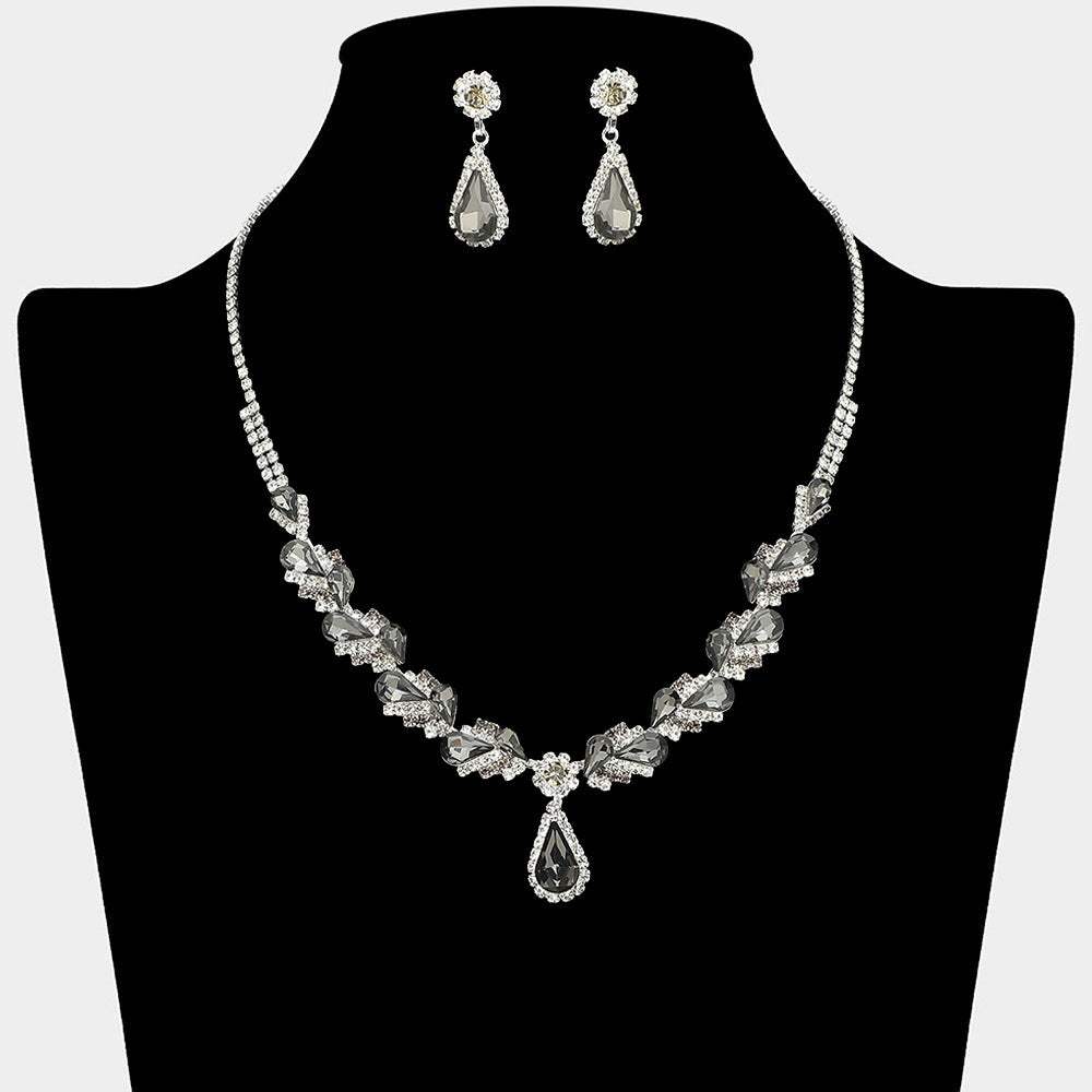 Teardrop Stone Pendant Accent Marquise Flower Stone Cluster Embellished Necklace - Madeline Love - Flyclothing LLC