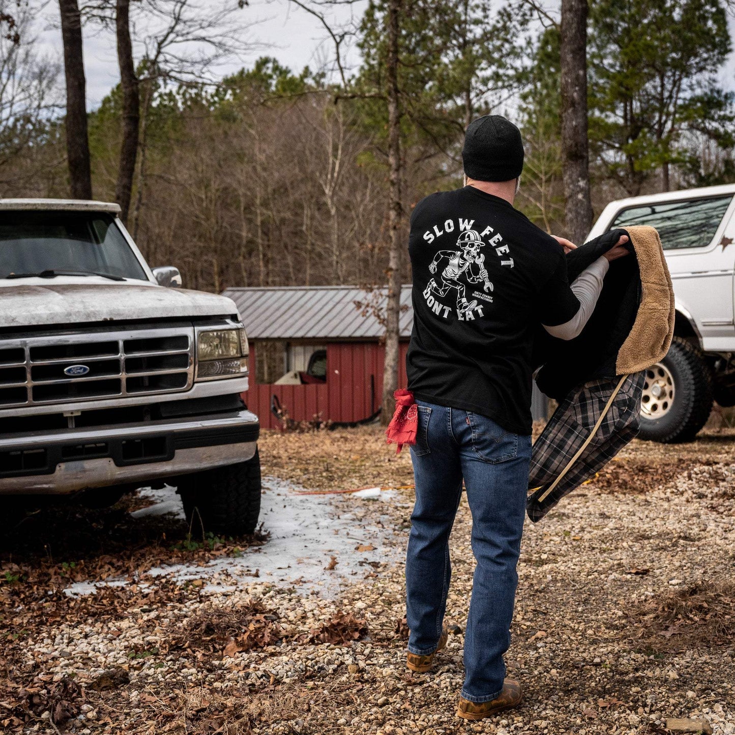 Slow Feet Don't Eat Men's T-Shirt - DIRTY COWBOY USA - Flyclothing LLC