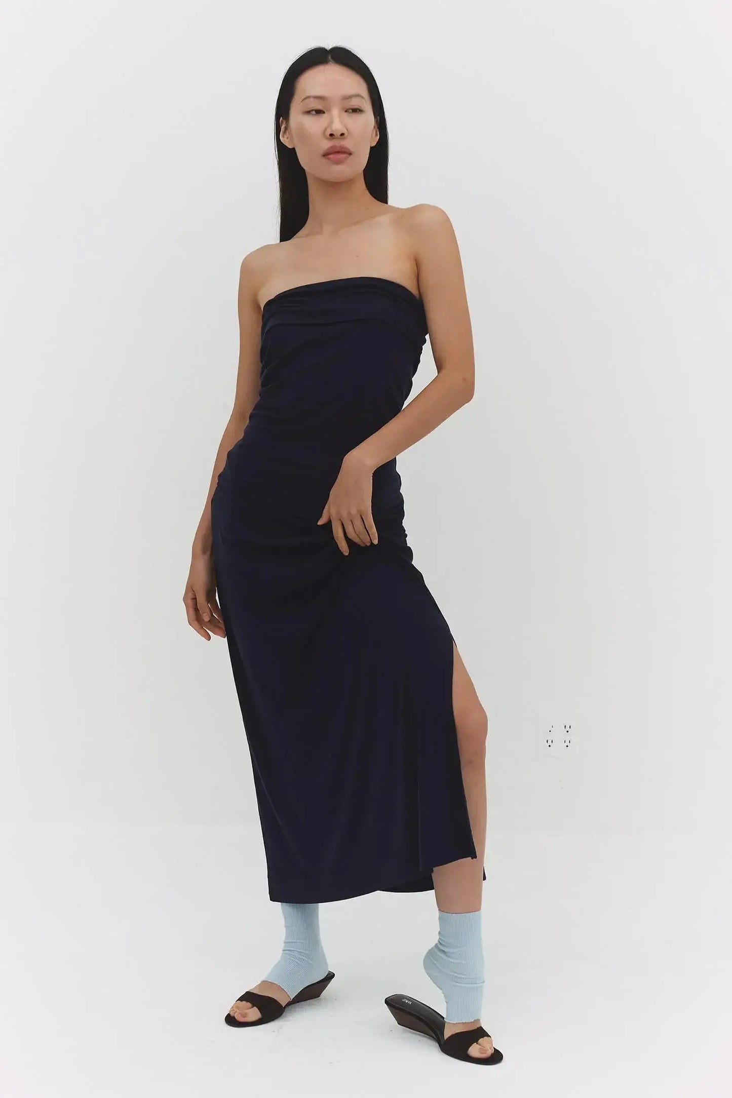 SORI SKIRT IN NAVY - findmenowthelabel - Flyclothing LLC