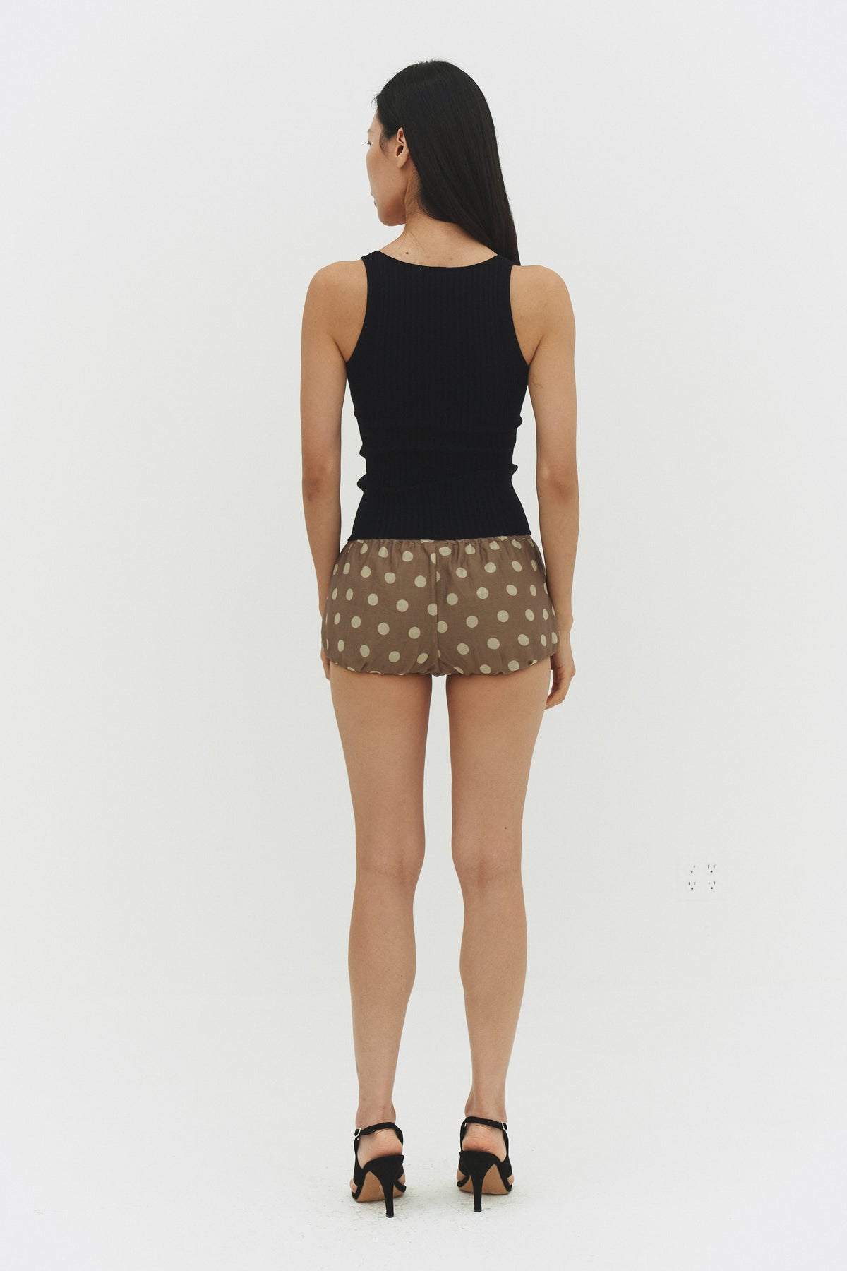 RIBBED KNIT TANK TOP IN BLACK - findmenowthelabel - Flyclothing LLC