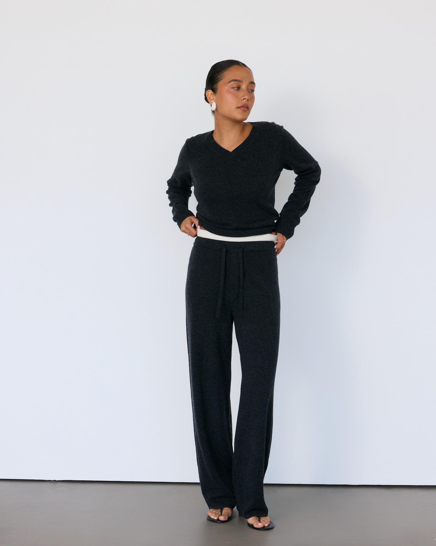 Tove V-Neck Sweater - Artless Forever - Flyclothing LLC