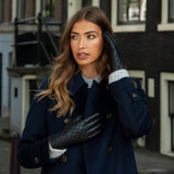 Selena (black) – Sheepskin leather gloves with diamond pattern and touchscreen feature - Leather Gloves Online - Flyclothing LLC