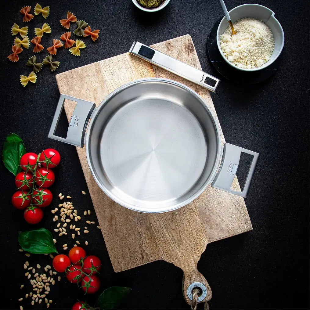 Set of 3 saucepans with lids - CRISTEL USA - Flyclothing LLC