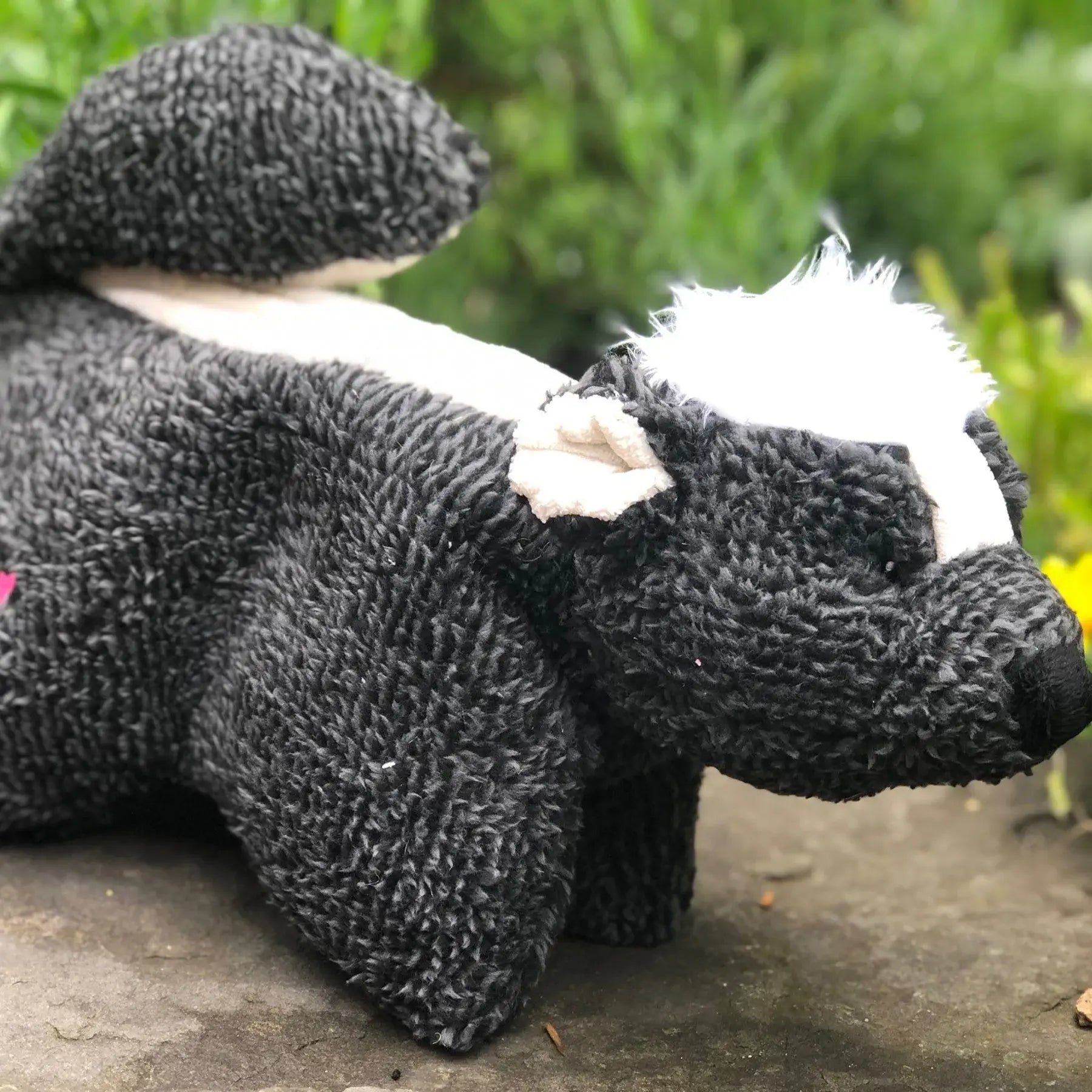 Squooshie™ Skunk Plush Dog Toy - HuggleHounds - Flyclothing LLC