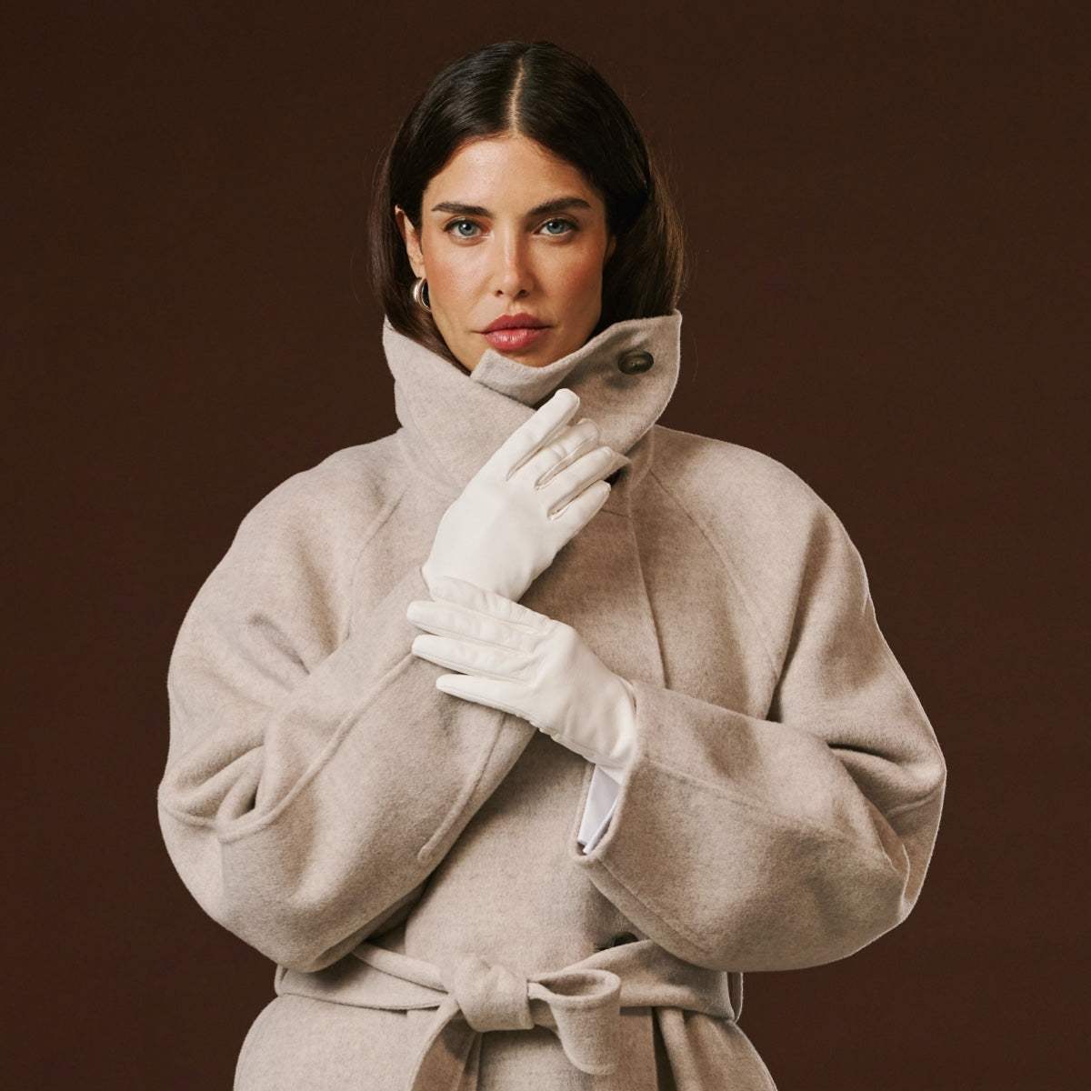 Sofia (white) - Italian lambskin leather gloves with silk lining - Leather Gloves Online - Flyclothing LLC