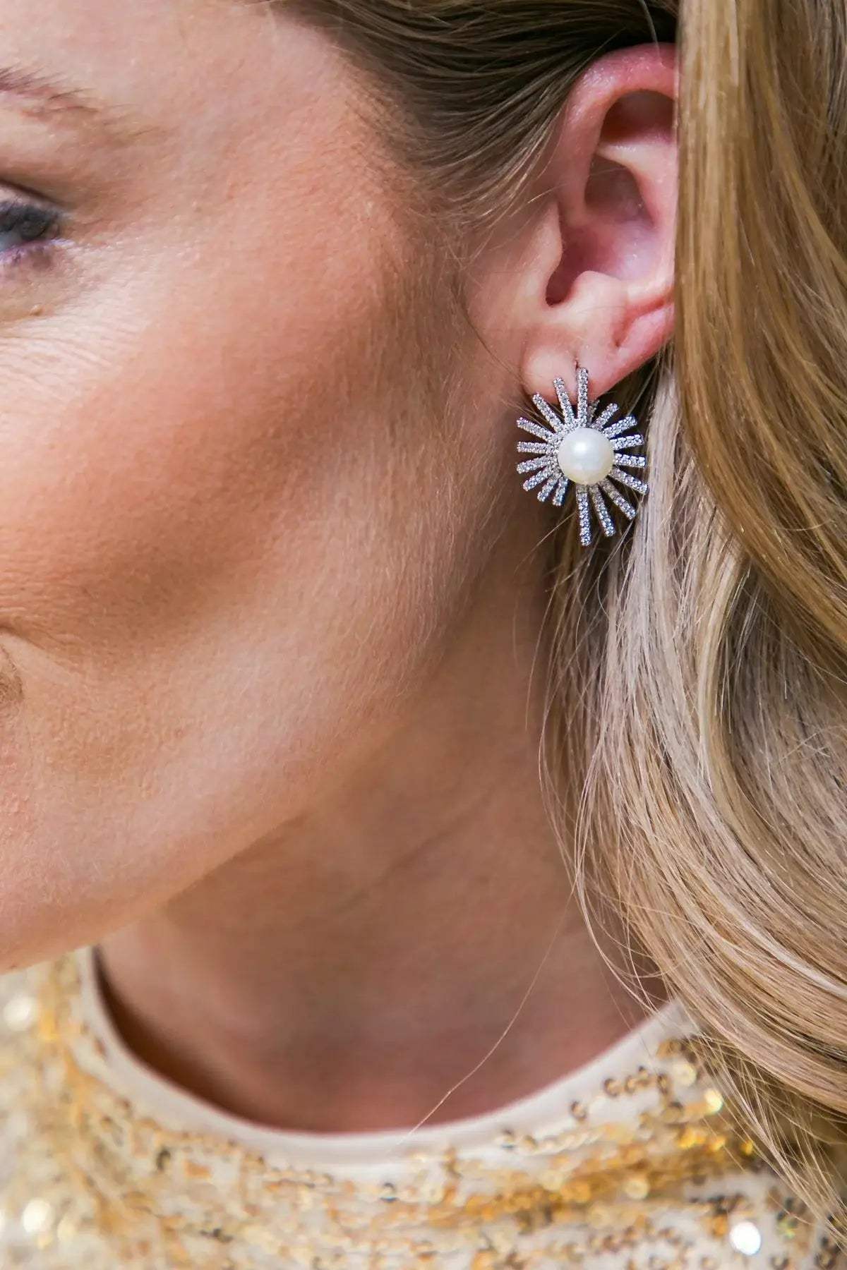 COUTURE PEARL FLOWER EARRINGS - Flying Tomato - Flyclothing LLC