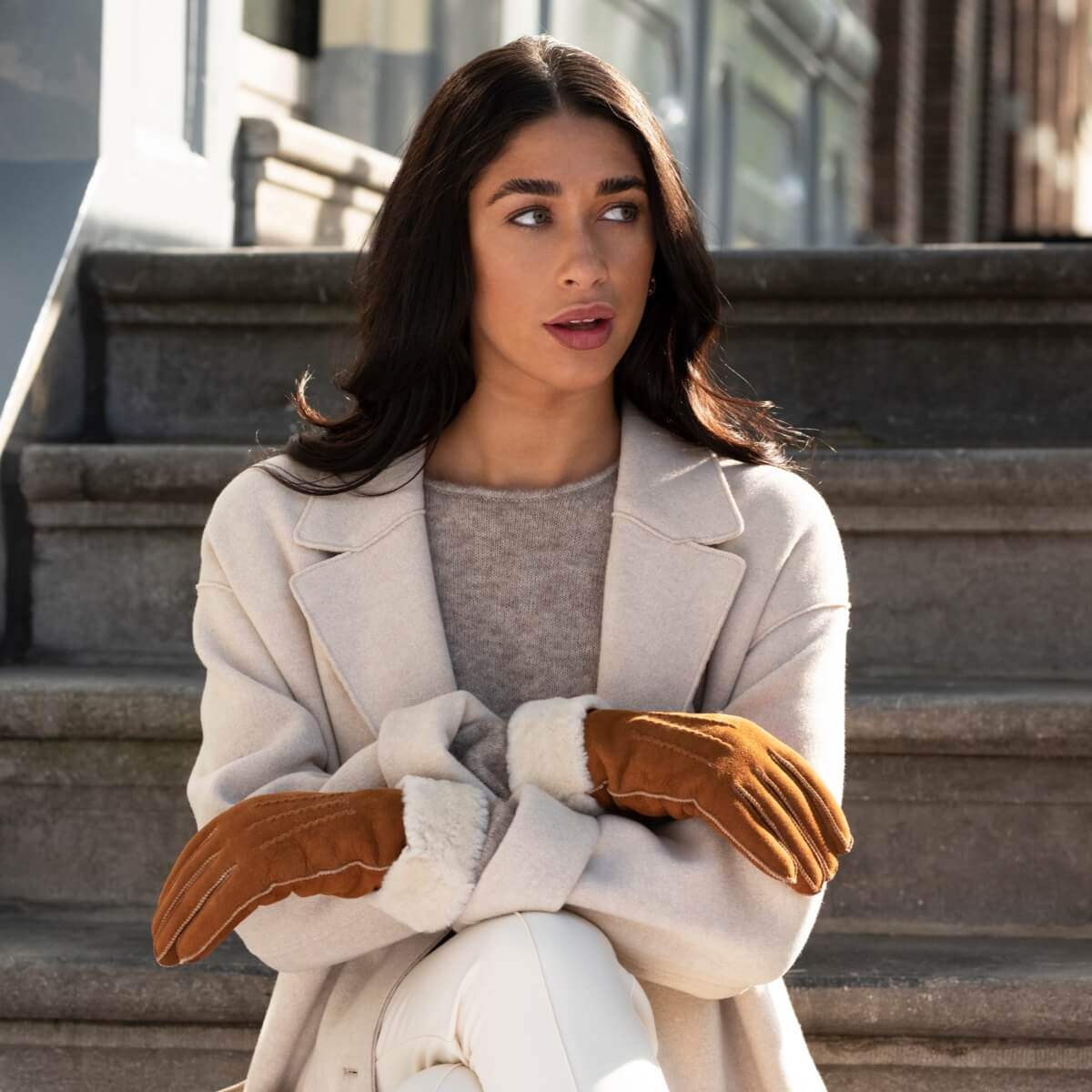 Sydney (camel) – Suede leather gloves with luxurious sheep fur lining - Leather Gloves Online - Flyclothing LLC