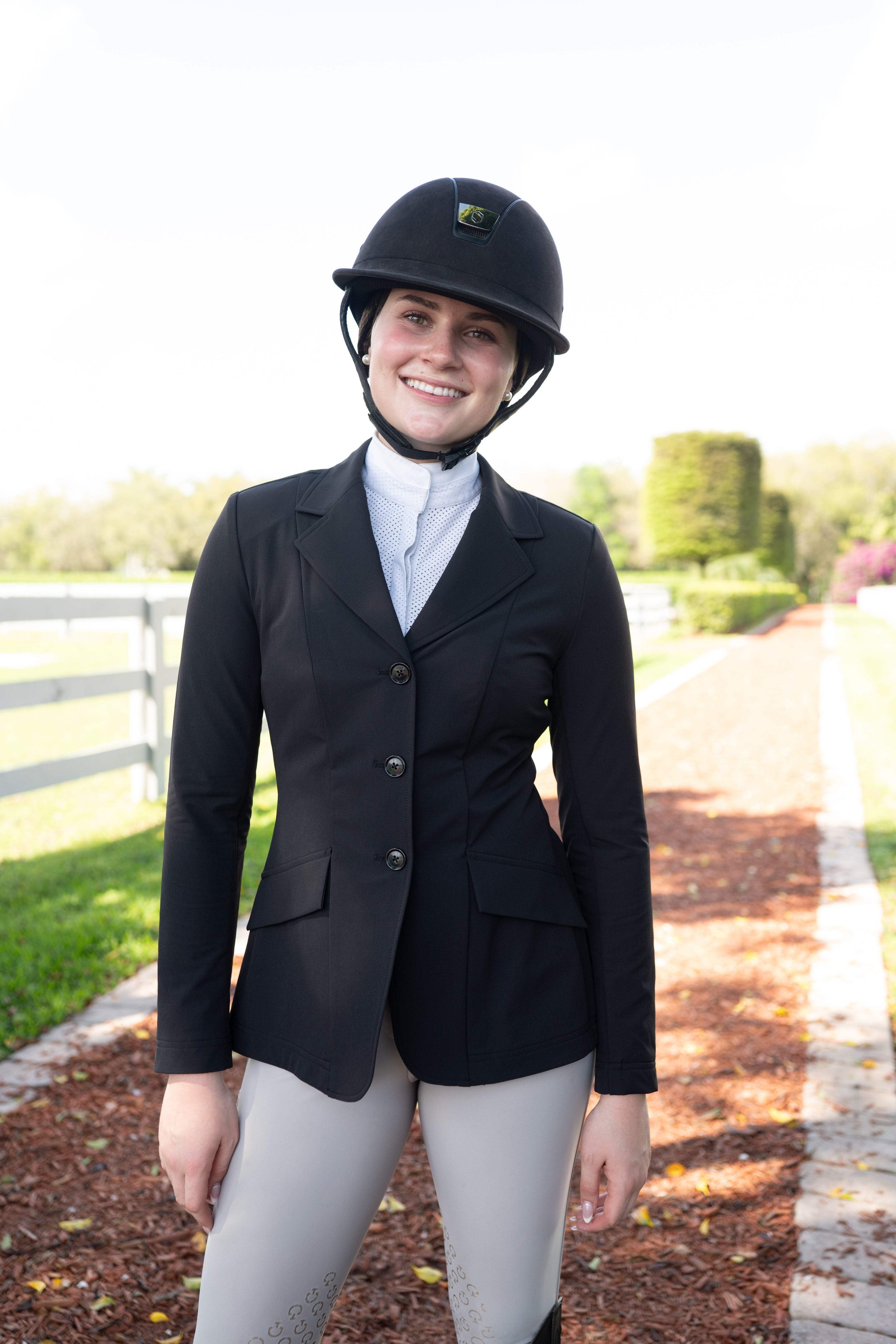Grand Prix Ladies EQJ 3 Button Show Coat, NY Tech Fabric, Black - Huntley Equestrian - Flyclothing LLC