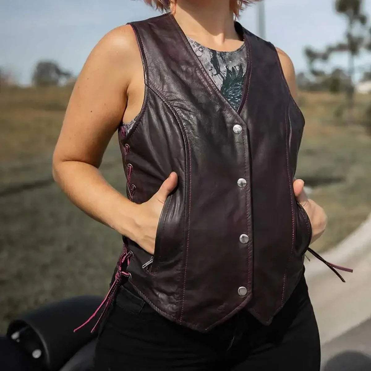 Lilly - Women's Motorcycle Leather Vest - Unik Just for Bikers - Flyclothing LLC