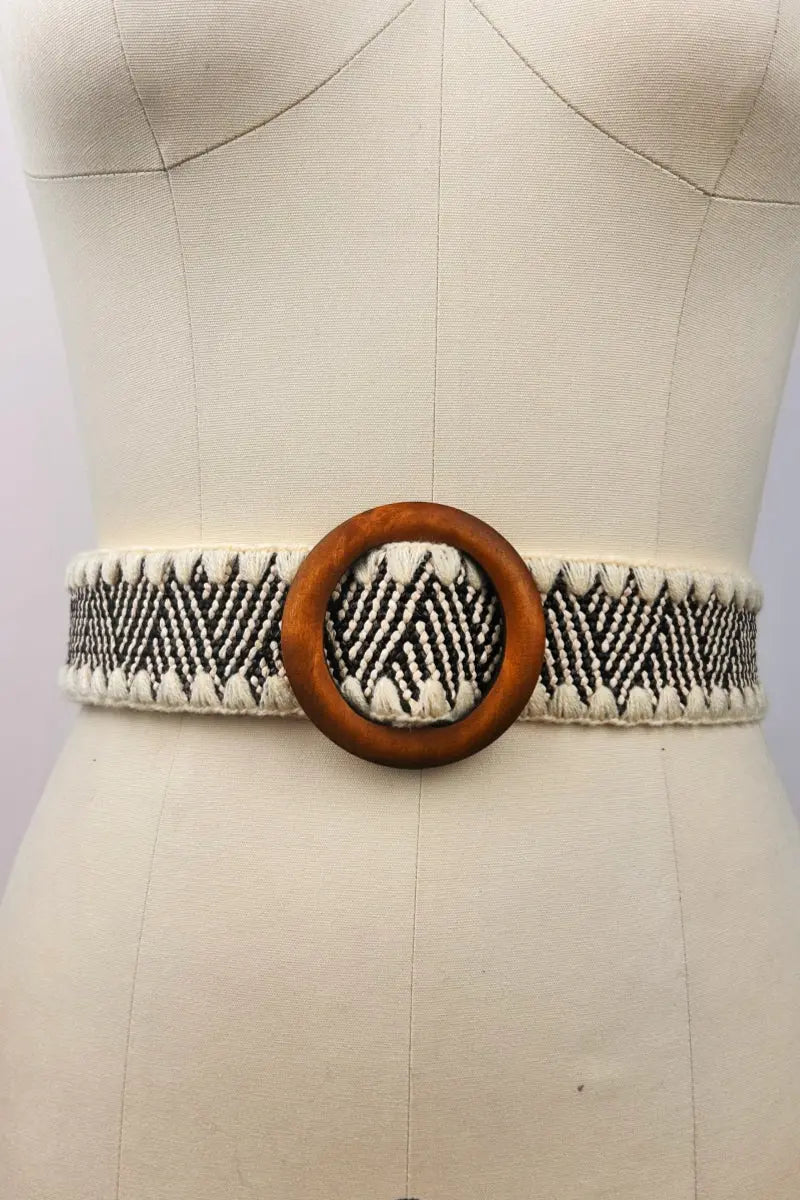 Whipstitch Raffia Belt with Wooden Round Buckle