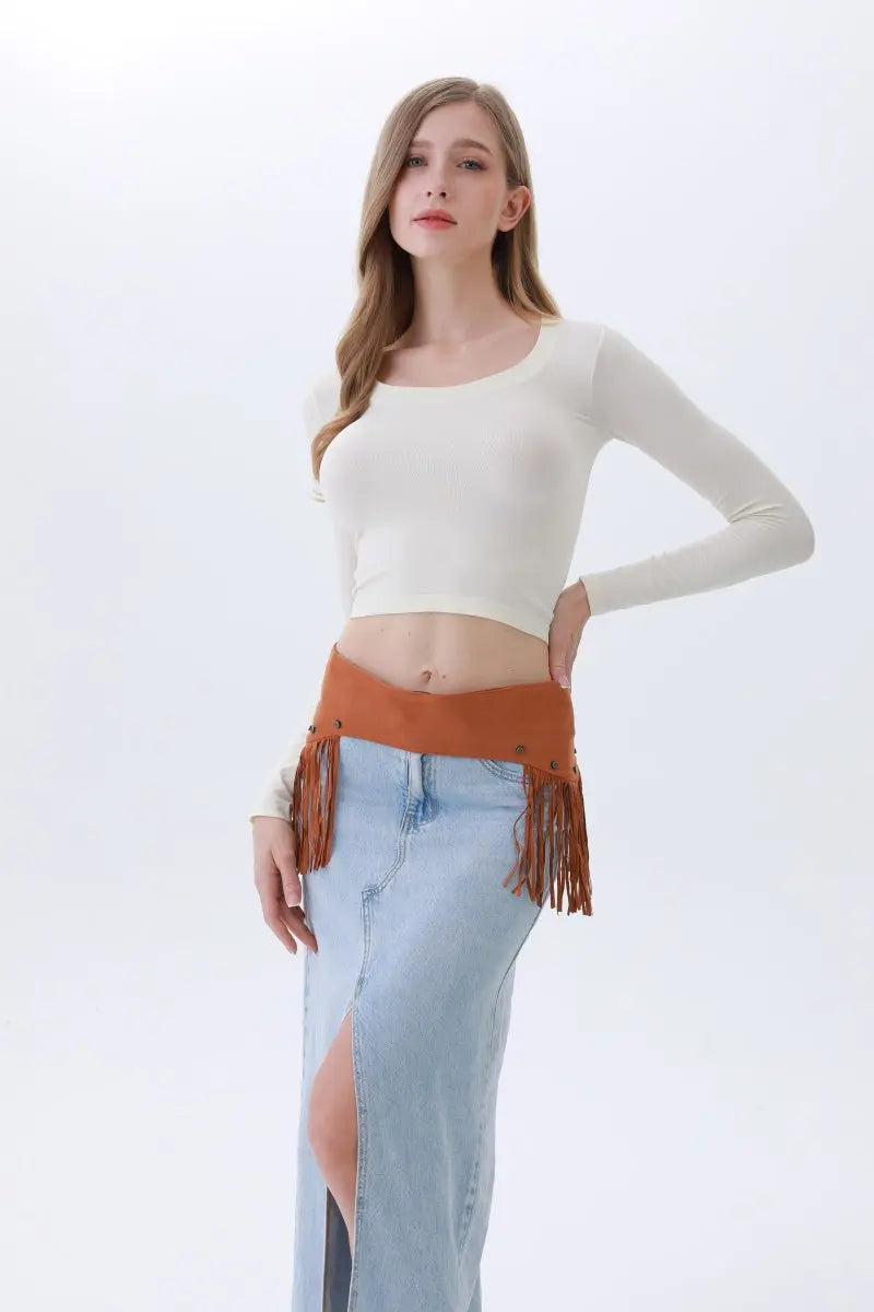 Boho Punk Corset Belt – Fringe & Studded Statement✨