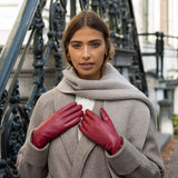 Zoey (red) – Sheepskin leather gloves with warm wool/cashmere lining & touchscreen function - Leather Gloves Online - Flyclothing LLC