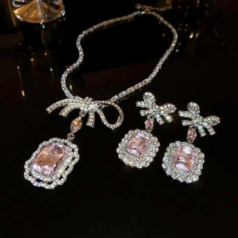 Alloy Crystal Geometric Pendant Necklace - Trendsi - Flyclothing LLC