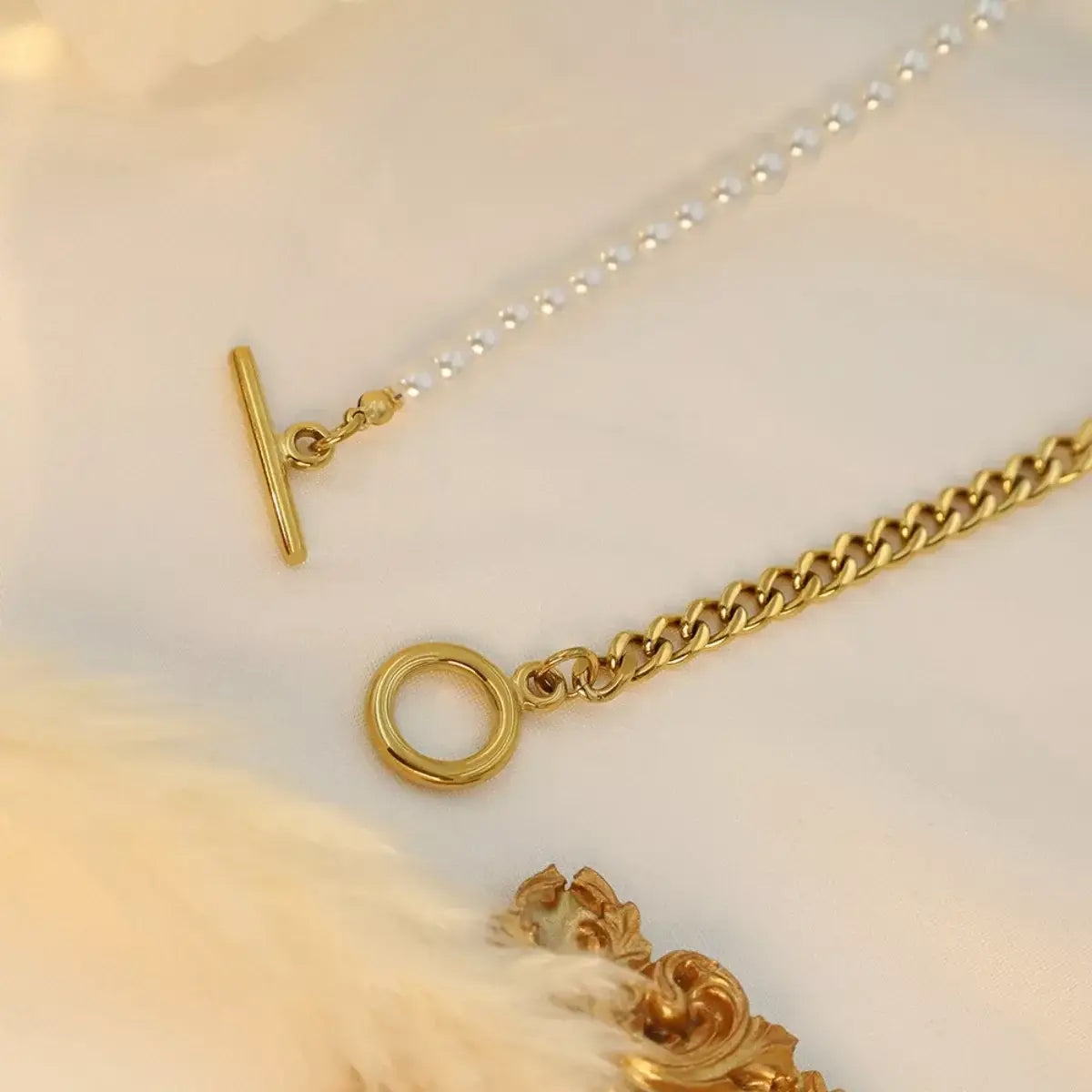 18K Gold-Plated Pearl Toggle Necklace - Trendsi - Flyclothing LLC