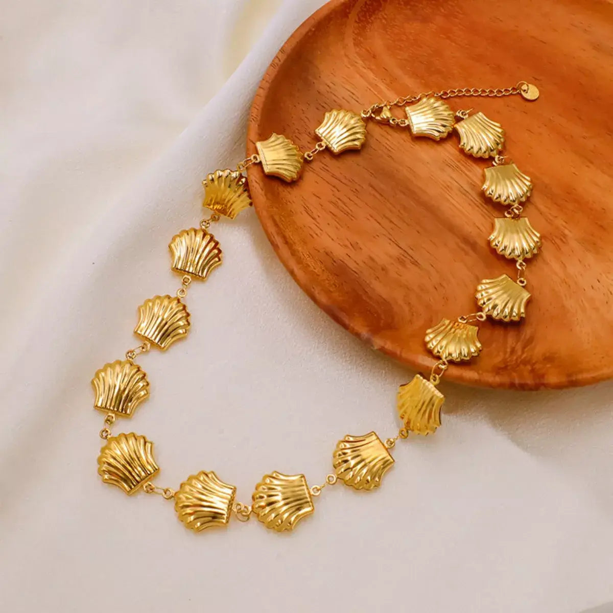 18K Gold-Plated Shell Necklace - Trendsi - Flyclothing LLC