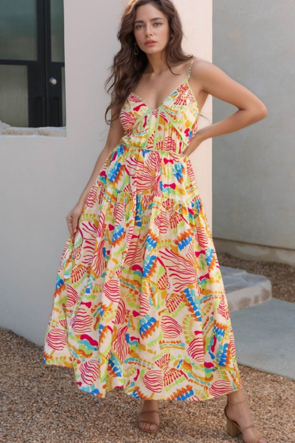 Abstract Print Spaghetti Strap Piping Detail Maxi Dress - Trendsi
