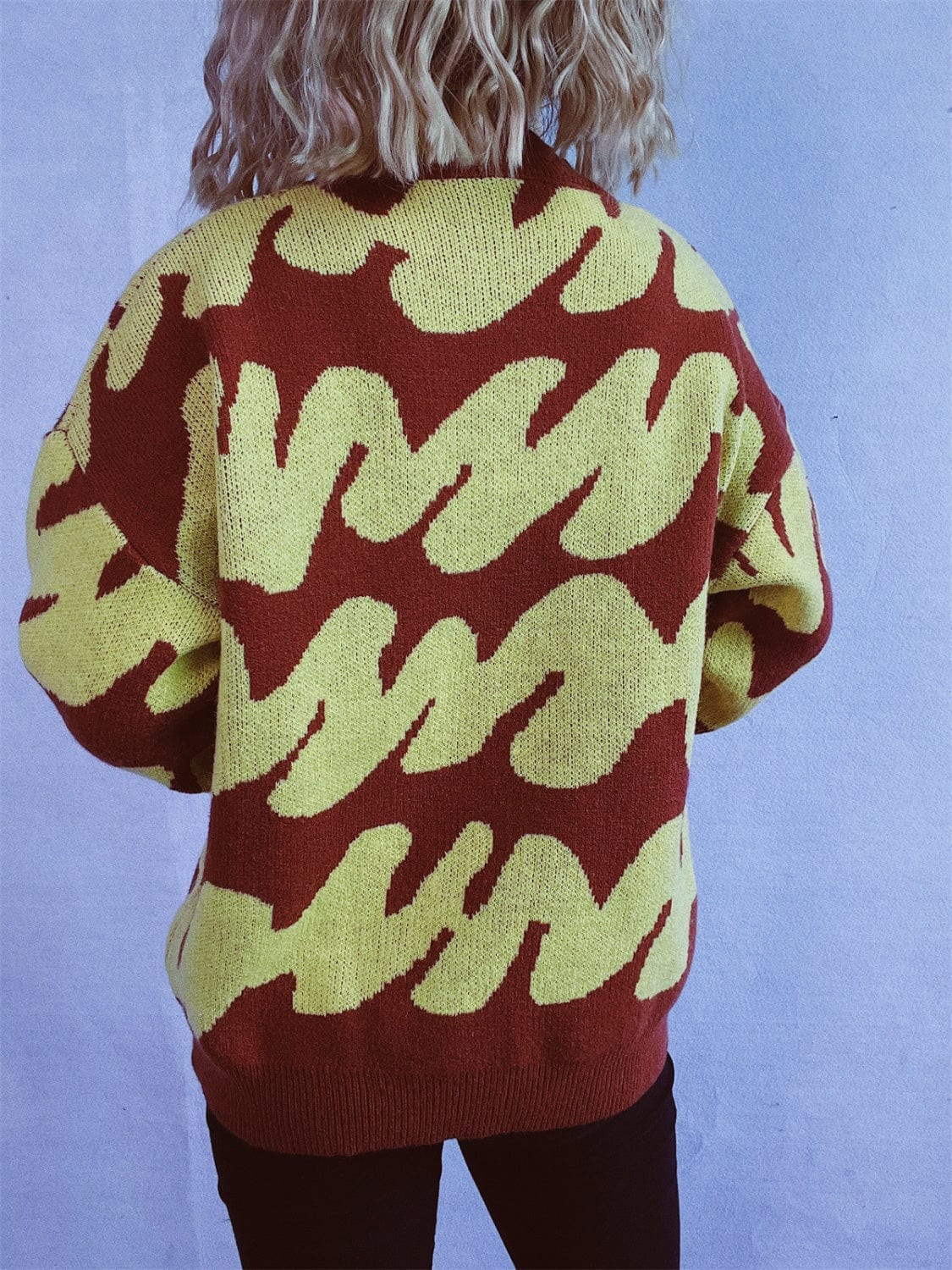 Contrast Round Neck Long Sleeve Sweater - Trendsi