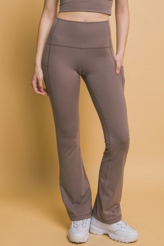 Love Tree High Waist Flare Active Leggings with Side Pockets - Trendsi