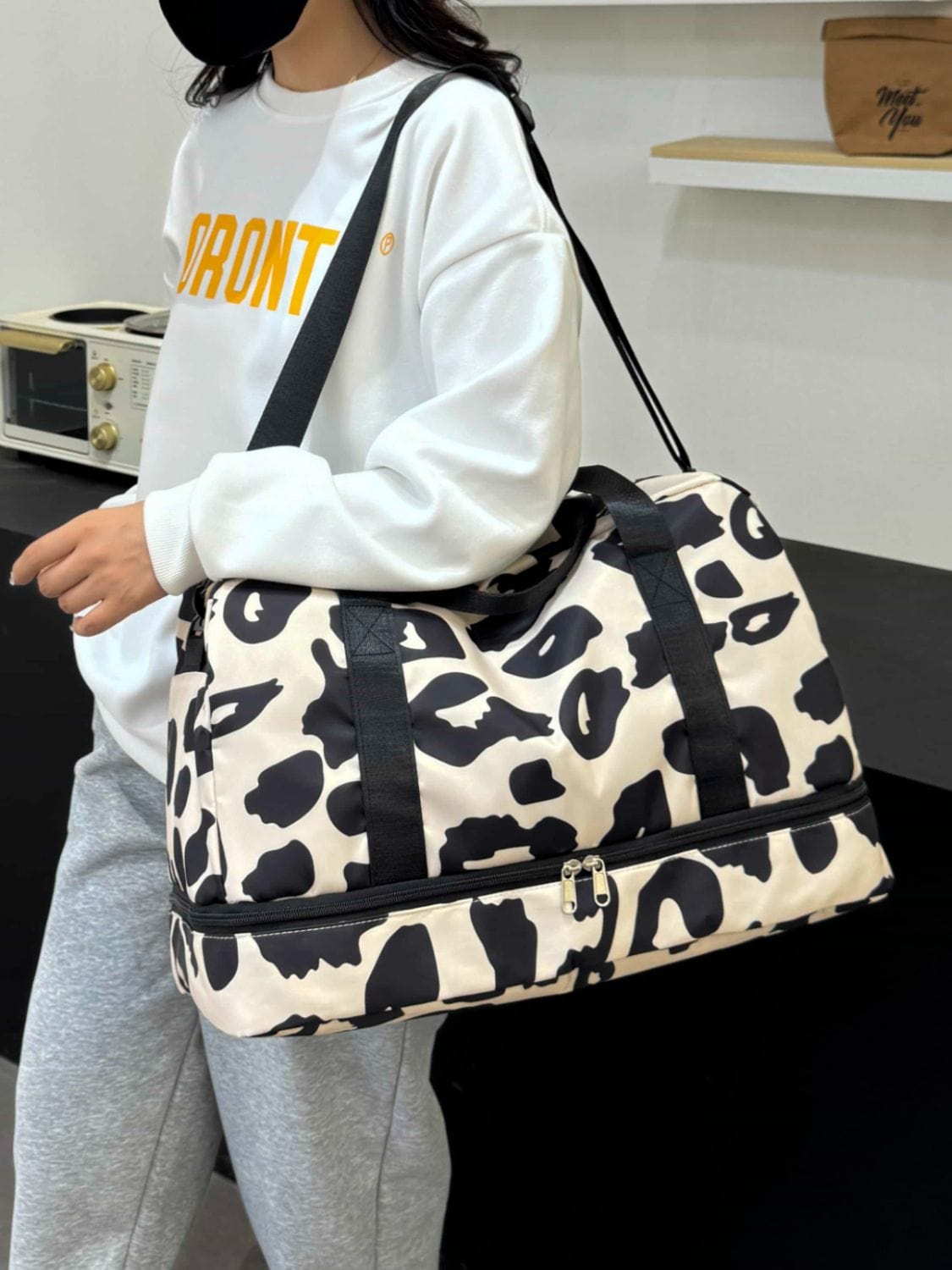 Oxford Cloth Leopard Travel Bag - Trendsi