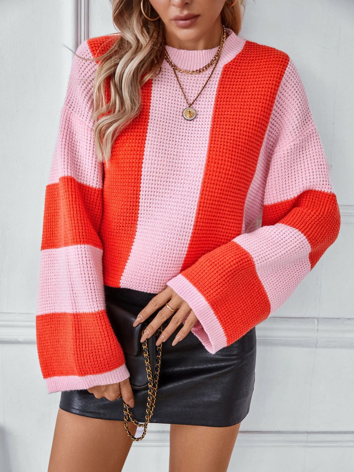 Color Block Round Neck Long Sleeve Sweater - Trendsi
