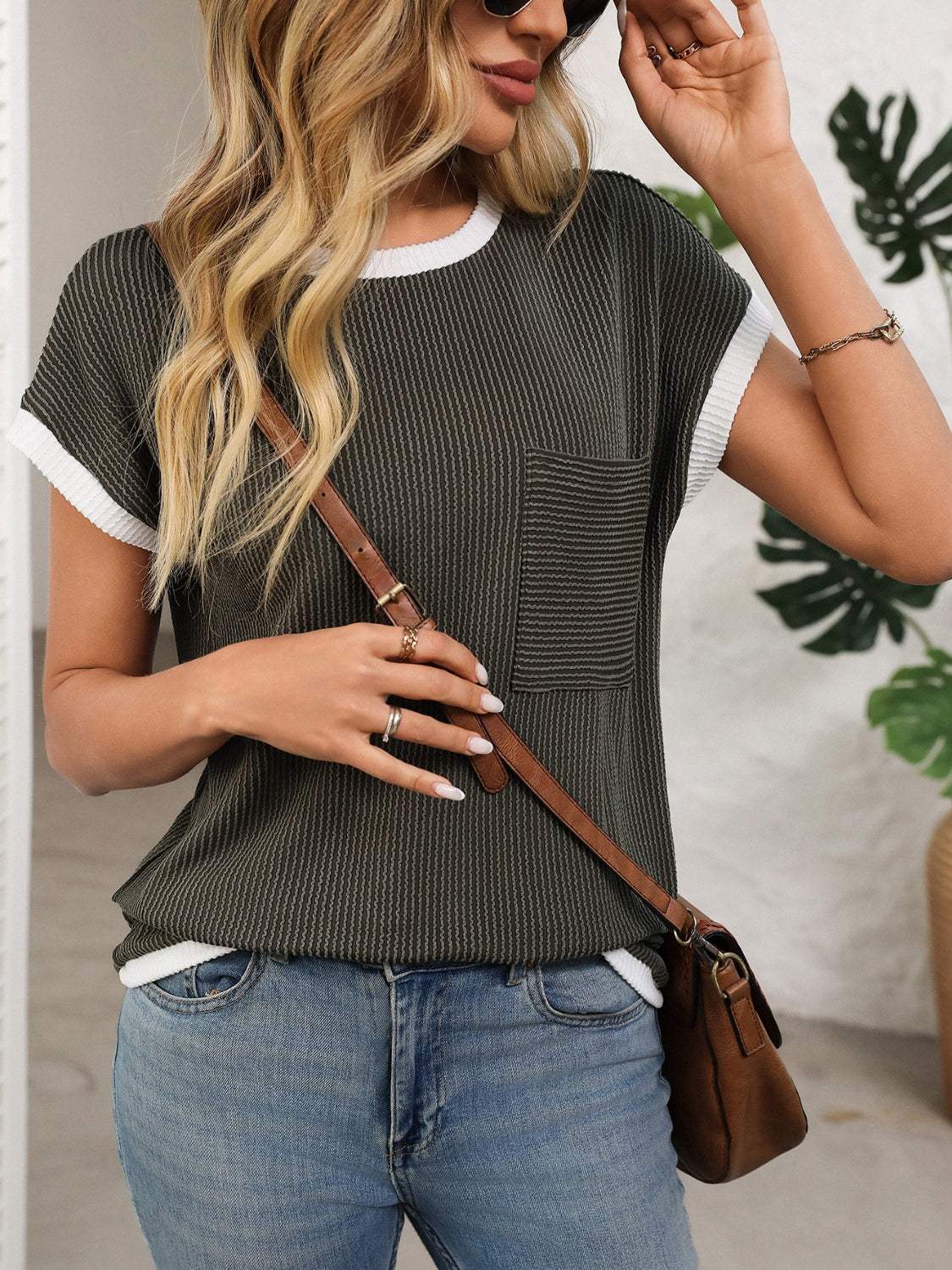 Contrast Trim Round Neck Short Sleeve T-Shirt - Trendsi - Flyclothing LLC