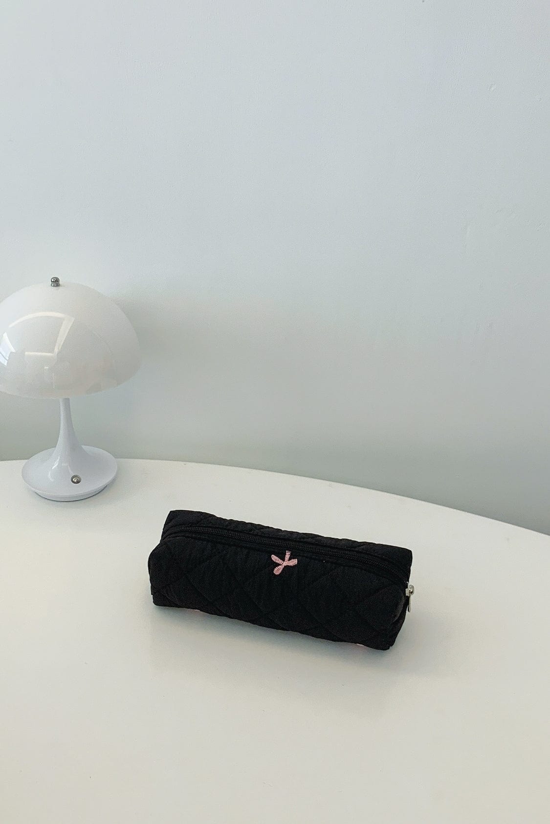 Bow Embroidered Quilted Storage Bag - Trendsi