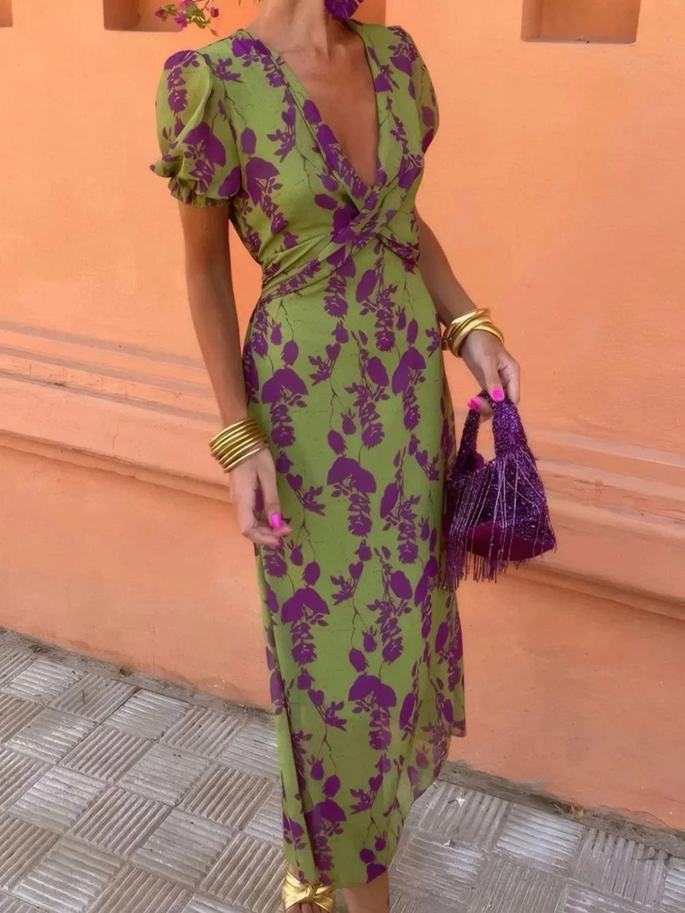 Printed Plunge Short Sleeve Midi Dress - Trendsi