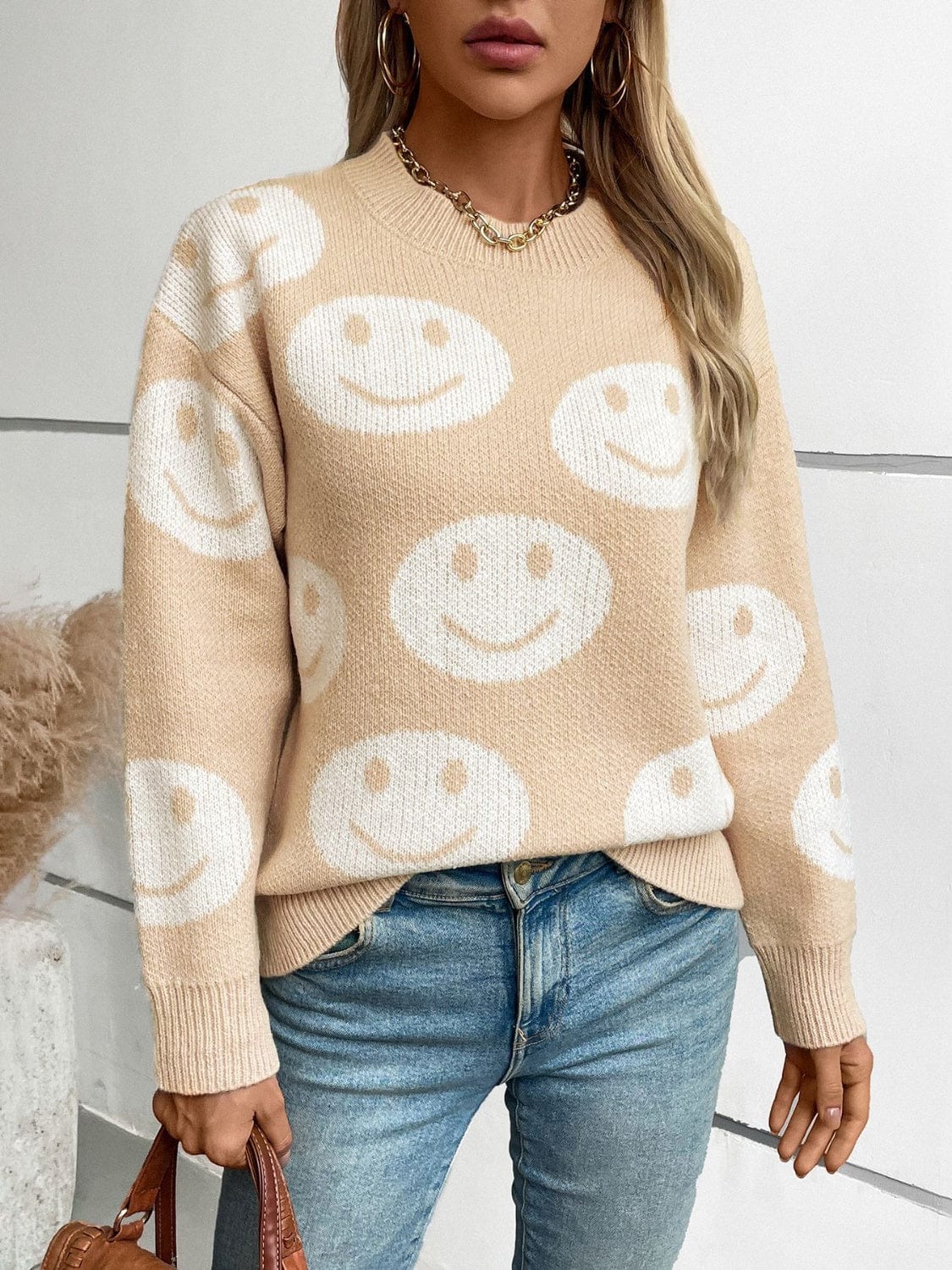 Smile Pattern Round Neck Long Sleeve Sweater - Trendsi