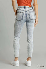 Umgee 5-Pockets Distressed Detail Stretch Denim Skinny Jeans with Unfinished Hem - Trendsi - Flyclothing LLC