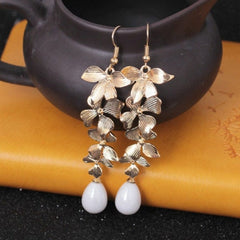 Alloy Flower Synthetic Pearl Earrings - Trendsi