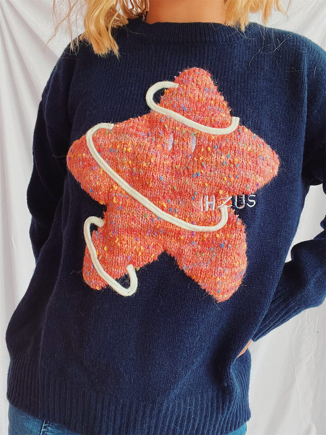 Contrast Star Round Neck Long Sleeve Sweater - Trendsi