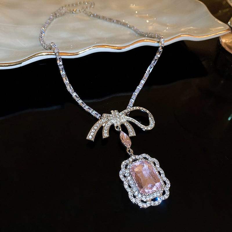 Alloy Crystal Geometric Pendant Necklace - Trendsi - Flyclothing LLC