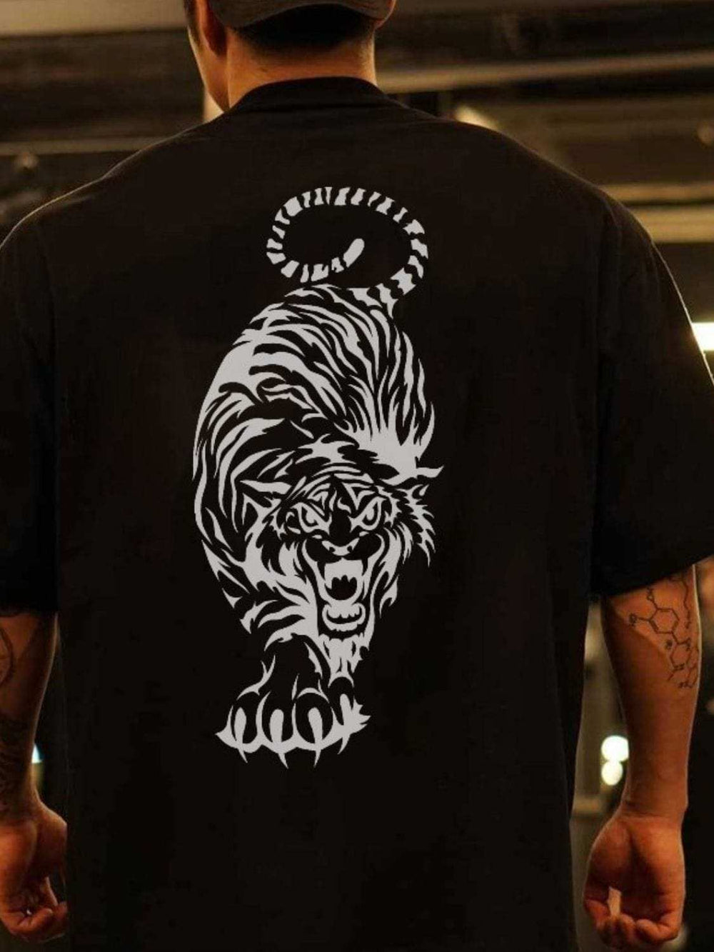 Men's Plus Size Tiger Round Neck Short Sleeve T-Shirt - Trendsi - Flyclothing LLC