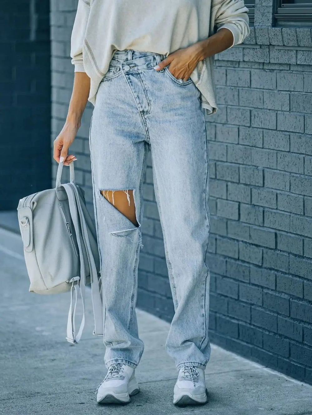 Distressed Asymmetric Waist Jeans - Trendsi